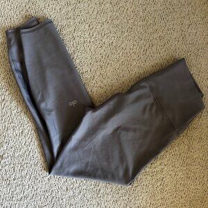 Alo Yoga 7/8 High-Waist Airlift Legging Size Small